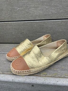 TORY BURCH Gold Royal Tan Leather Color Block Logo Espadrille Flats US 8
